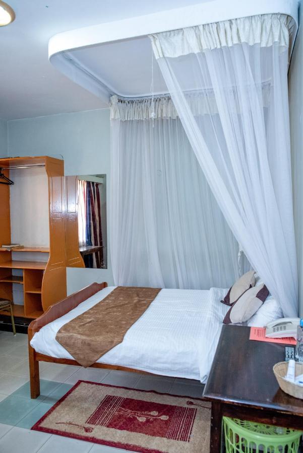 Jupiter Guest House - Parklands Nairobi Kültér fotó
