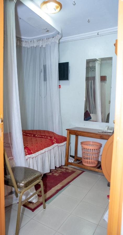 Jupiter Guest House - Parklands Nairobi Kültér fotó