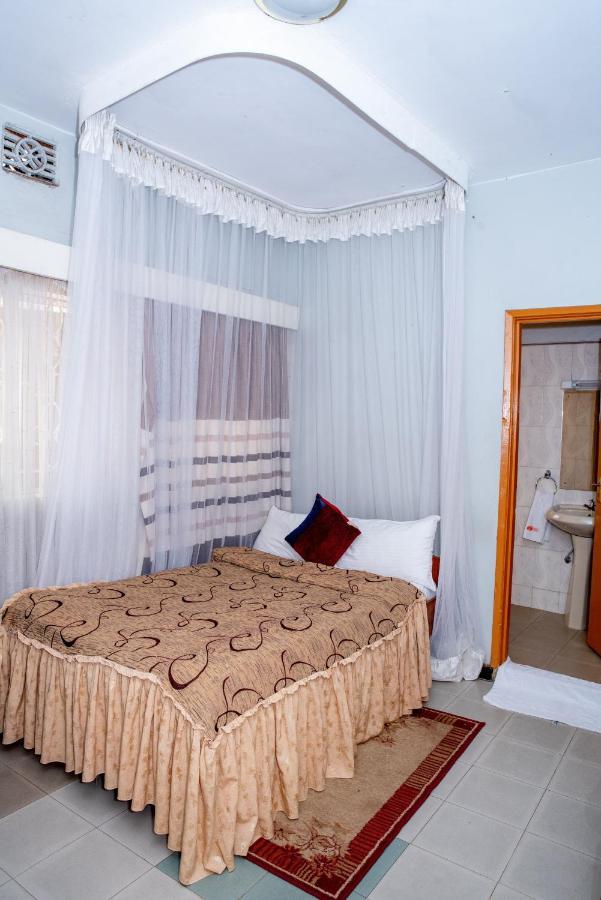 Jupiter Guest House - Parklands Nairobi Kültér fotó